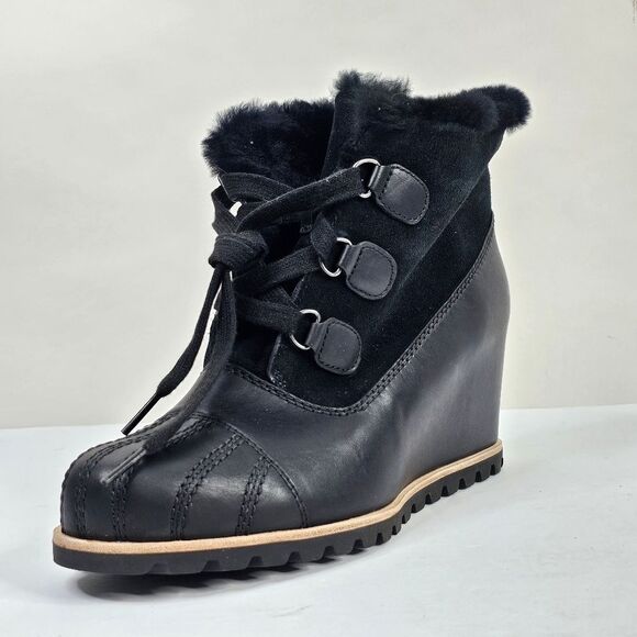 Ugg Pure Black Alasdair Leather Wedge Boots - Picture 8 of 14